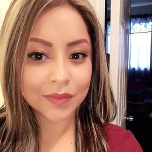 Meet your Posher, Myra